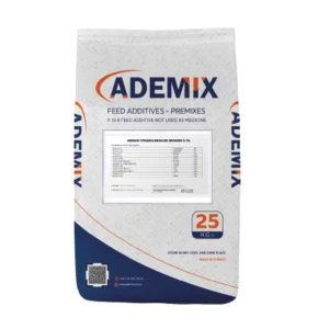 ADEMIX VITAMIN BROILER GROWER 25 kg bag, a vitamin premix supplement for supporting broiler chicken growth.